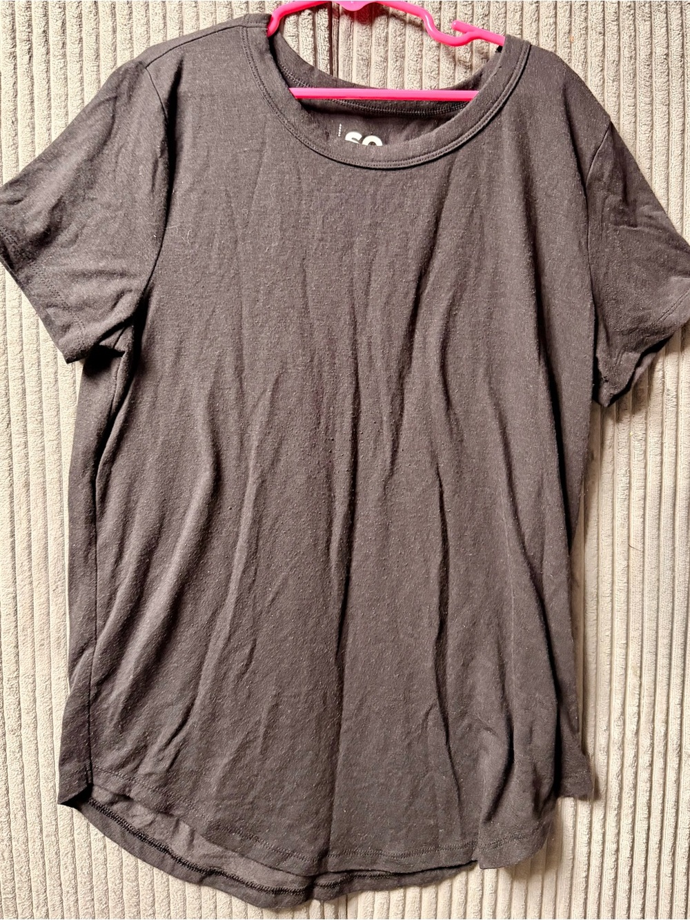 SO Black Graphic Logo Tee